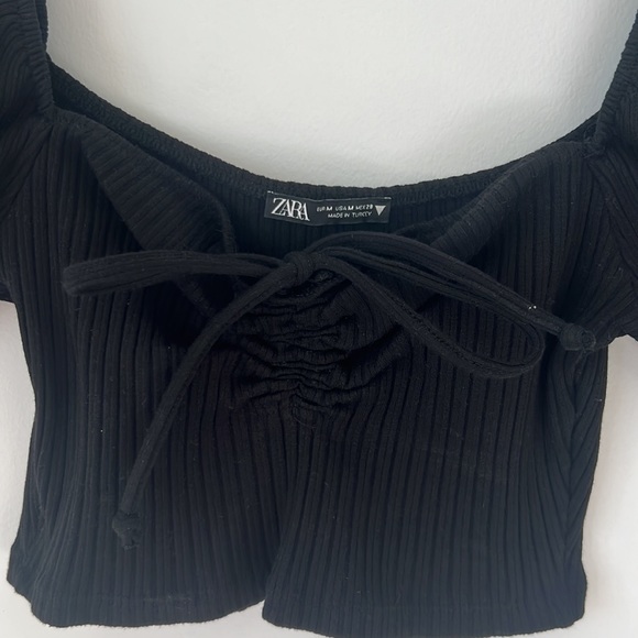 ZARA Cropped Ribbed Shirt - Picture 2 of 4